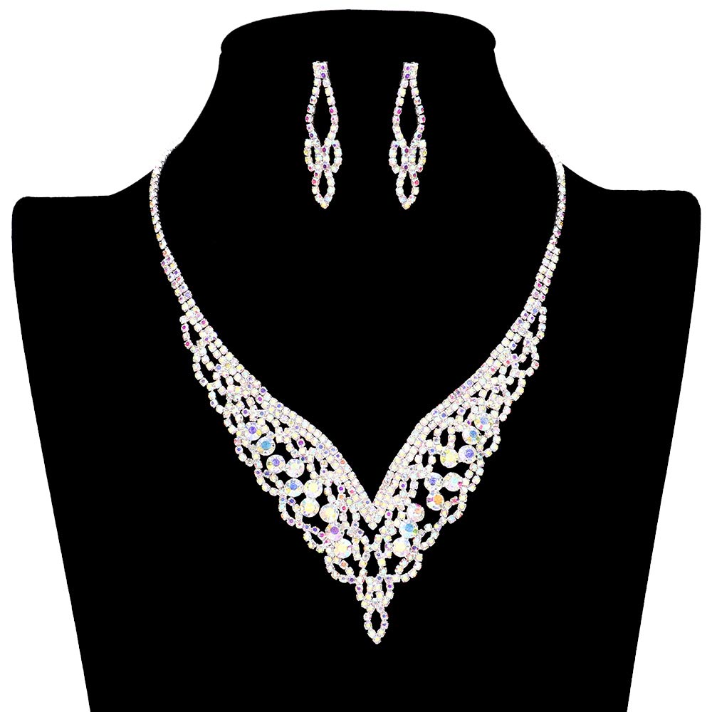AB Silver Round Stone Cluster Accented Rhinestone Jewelry Set is a must-have for any special occasion. Featuring a cluster of sparkling rhinestones set in a round stone setting, this jewelry set is sure to make a stunning statement. Enjoy the timeless elegance of this eye-catching set. Perfect occasional gift idea.