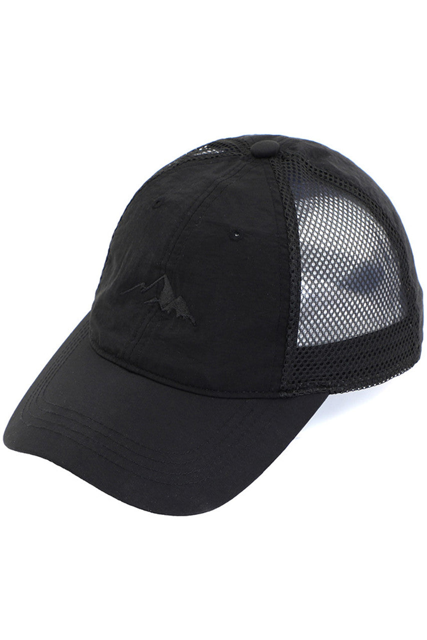 Black C.C Weightless Windbreaker Baseball Cap is the ultimate combination of style and functionality. Made with lightweight materials, it protects from the wind while remaining comfortable to wear. Perfect for any outdoor activity, this cap is a must-have for those on the go.