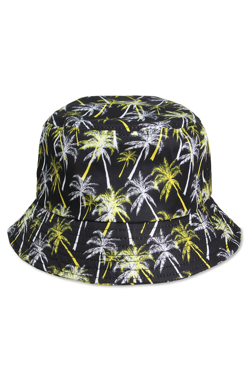 Black PALM TREES PRINT BUCKET HAT combines functionality with tropical aesthetics. Crafted from quality materials, it provides optimal UV protection while the distinctive palm motif delivers a sophisticated resort-inspired look. The structured brim maintains its shape, while the breathable fabric ensures comfort during extended wear in warm conditions. An essential accessory for discerning summer wardrobes.