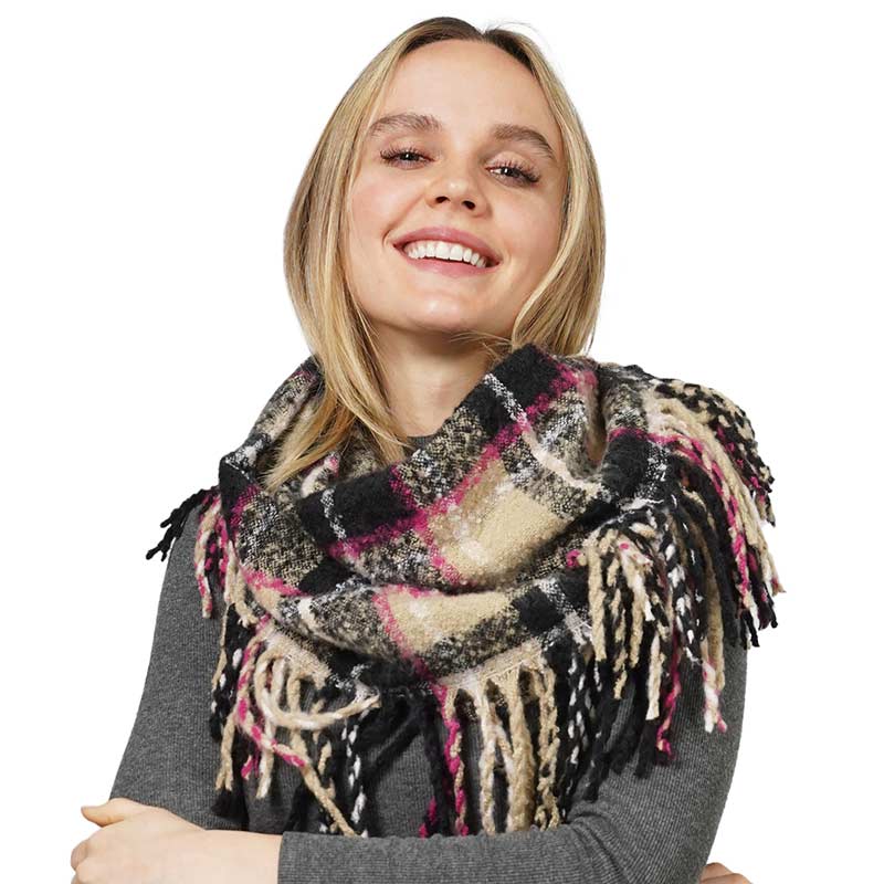 Black Plaid Check Patterned Fringe Infinity Scarf, is delicate, warm, on-trend & fabulous, and a luxe addition to any cold-weather ensemble. This scarf combines great fall style with comfort and warmth. It's a perfect weight and can be worn to complement your outfit. Perfect gift for birthdays, holidays, or any occasion.
