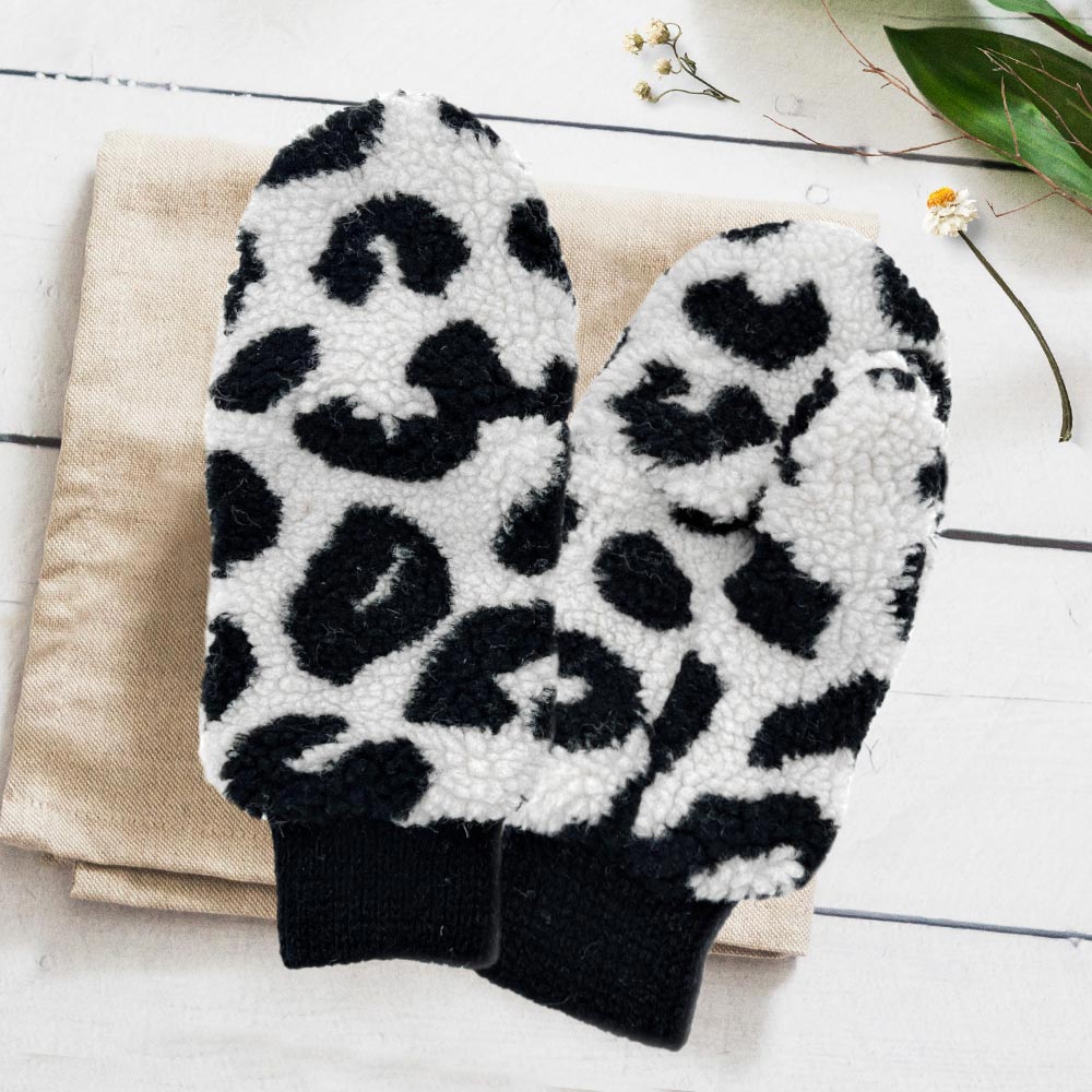 White Leopard Teddy Pop-Top Mitten Gloves
