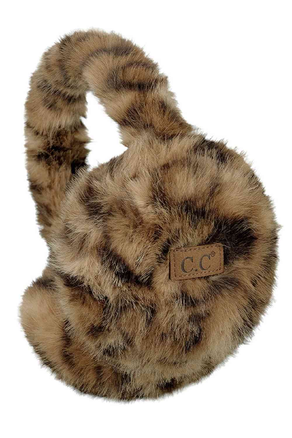 Latte Stay warm in style with this C.C Leopard Pattern Faux Fur Suede Earmuff. Featuring a bold leopard print design, this cozy ear warmer combines soft faux fur with suede detailing for maximum comfort during chilly weather. The one-size-fits-most headband design makes it easy to slip on and adjust. Perfect for adding a trendy animal print accent to any winter outfit. Made from 100% polyester for durability and easy care.