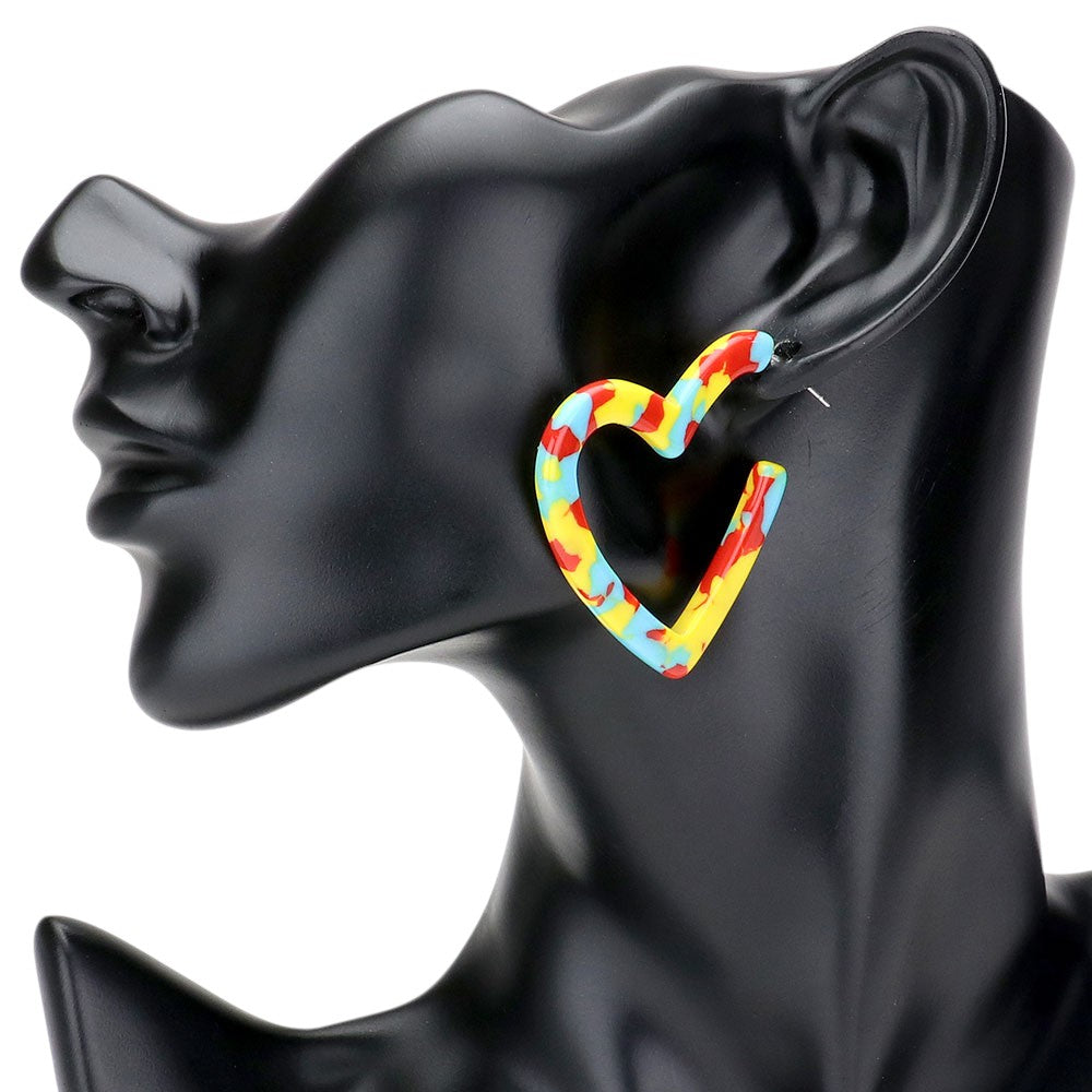 Multi Celluloid Acetate Open Heart Earrings are a must-have accessory for any fashion-forward individual. Made from high-quality celluloid acetate, these earrings are lightweight yet durable, perfect for everyday wear. The open heart design adds a touch of whimsy to any outfit, making these earrings the perfect addition to your jewelry collection.