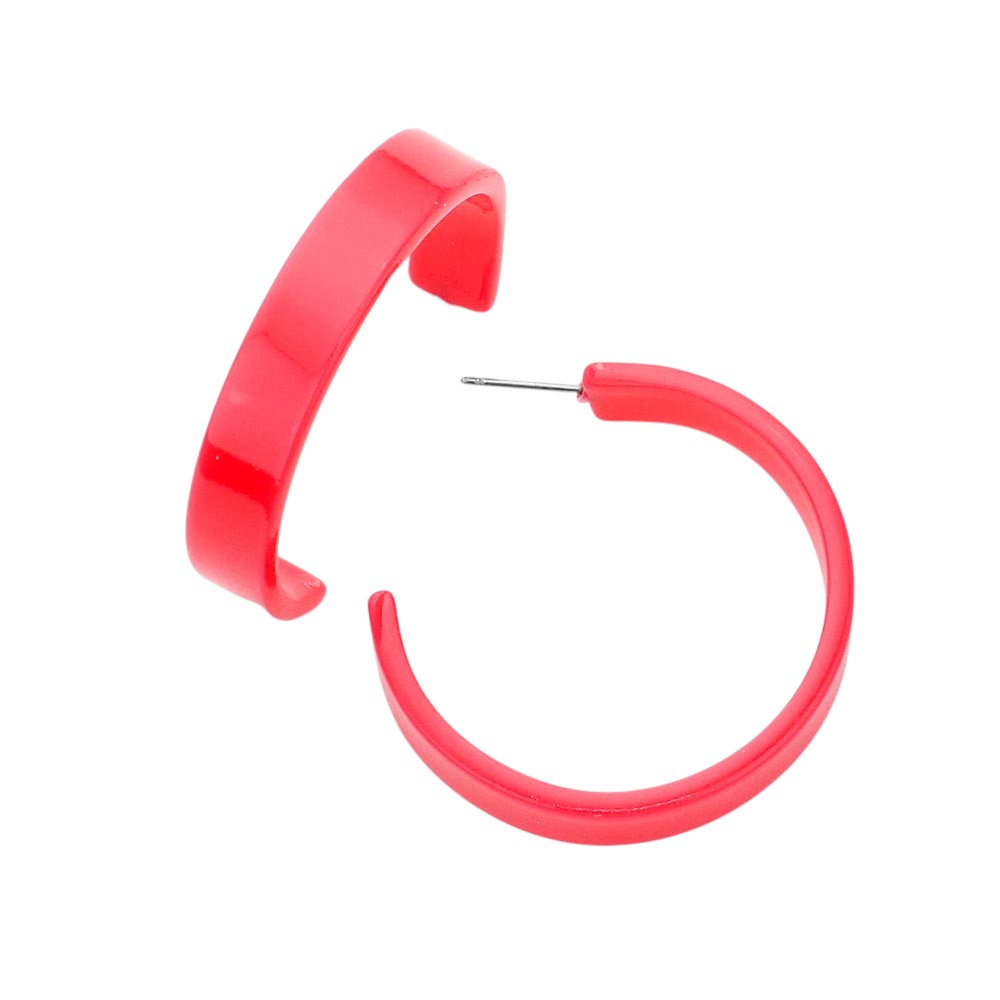 Acetate Hoop Earrings are the perfect accessory for the holiday season. Made from high-quality acetate material, these earrings provide a stylish and lightweight option for any Christmas outfit. With their elegant hoop design, they are sure to add a touch of sophistication to any look.