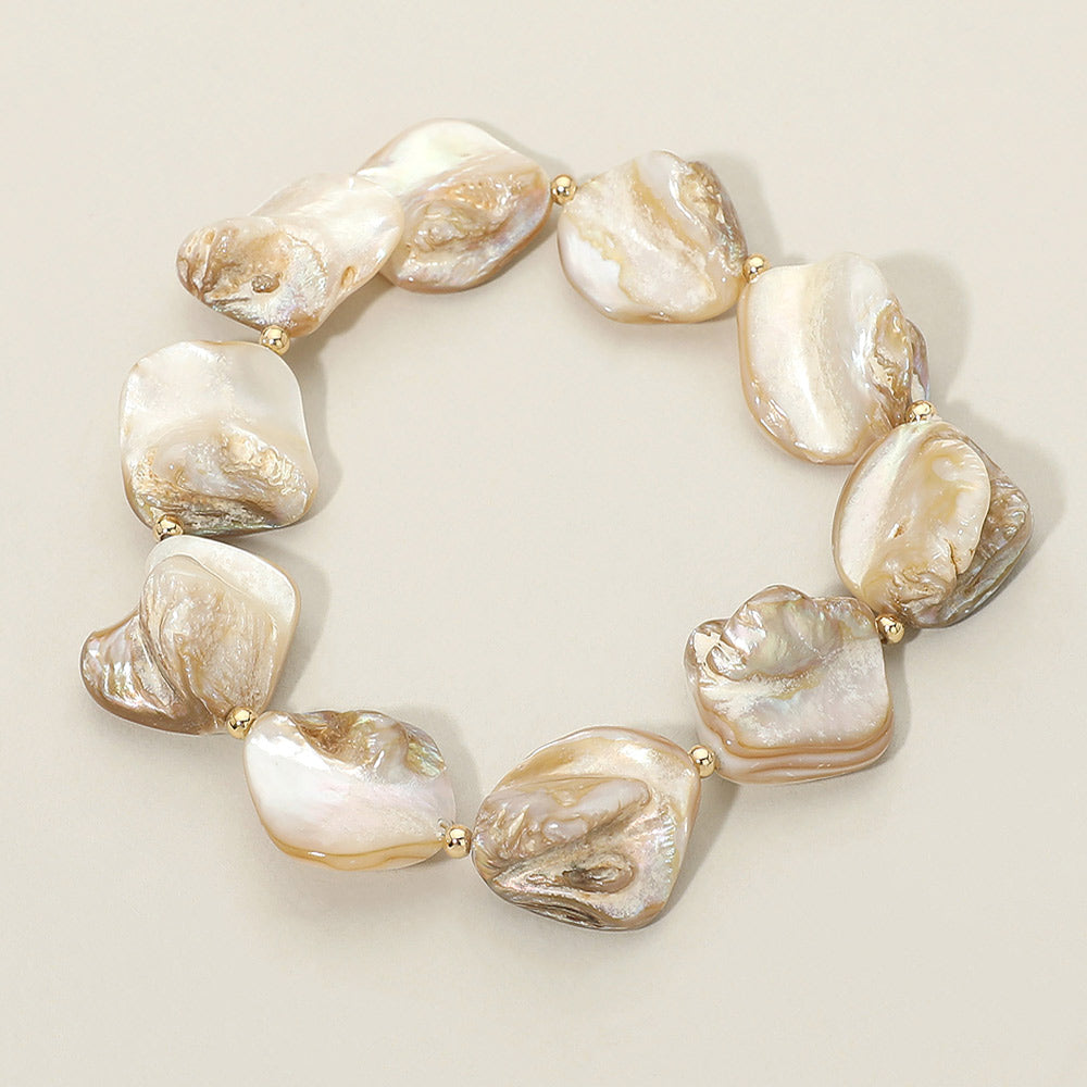 Madeline Love Gold, Neutral