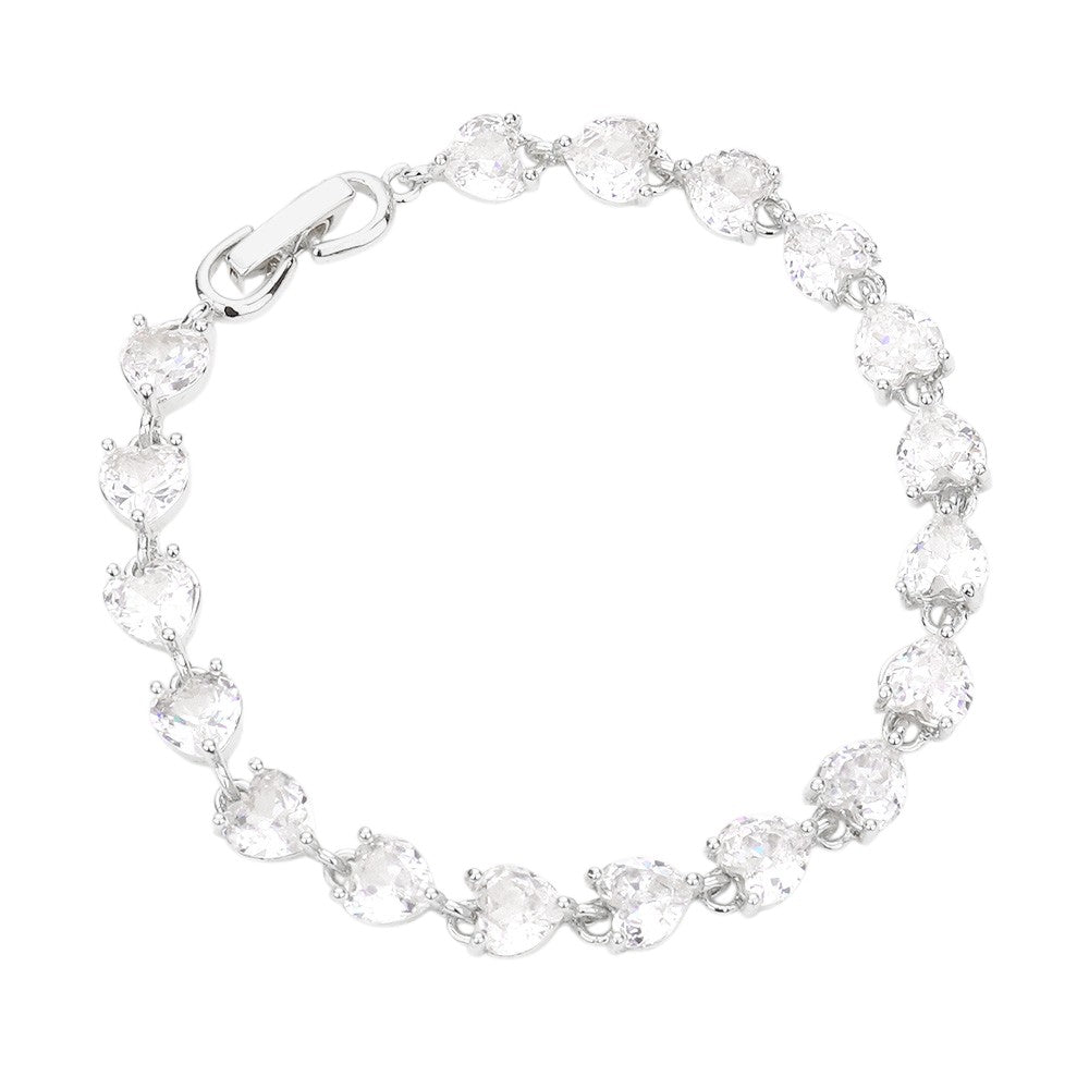 Silver CZ Heart Link Evening Bracelet combines elegance and sophistication with a touch of romance. The sleek design features sparkling CZ heart links, adding a touch of glamour to any evening outfit. Made with high-quality materials, this bracelet is perfect for any special occasion.