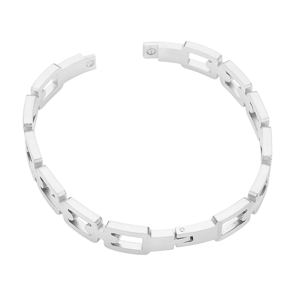 Silver Stainless steel square chain hinged bangle bracelet is a sleek and durable addition to any collection. Made from high-quality stainless steel, this bracelet offers both style and strength. The hinged design allows for easy wear and a comfortable fit, making it perfect for everyday wear or special occasions. Experience the sophistication and versatility of this timeless piece.
