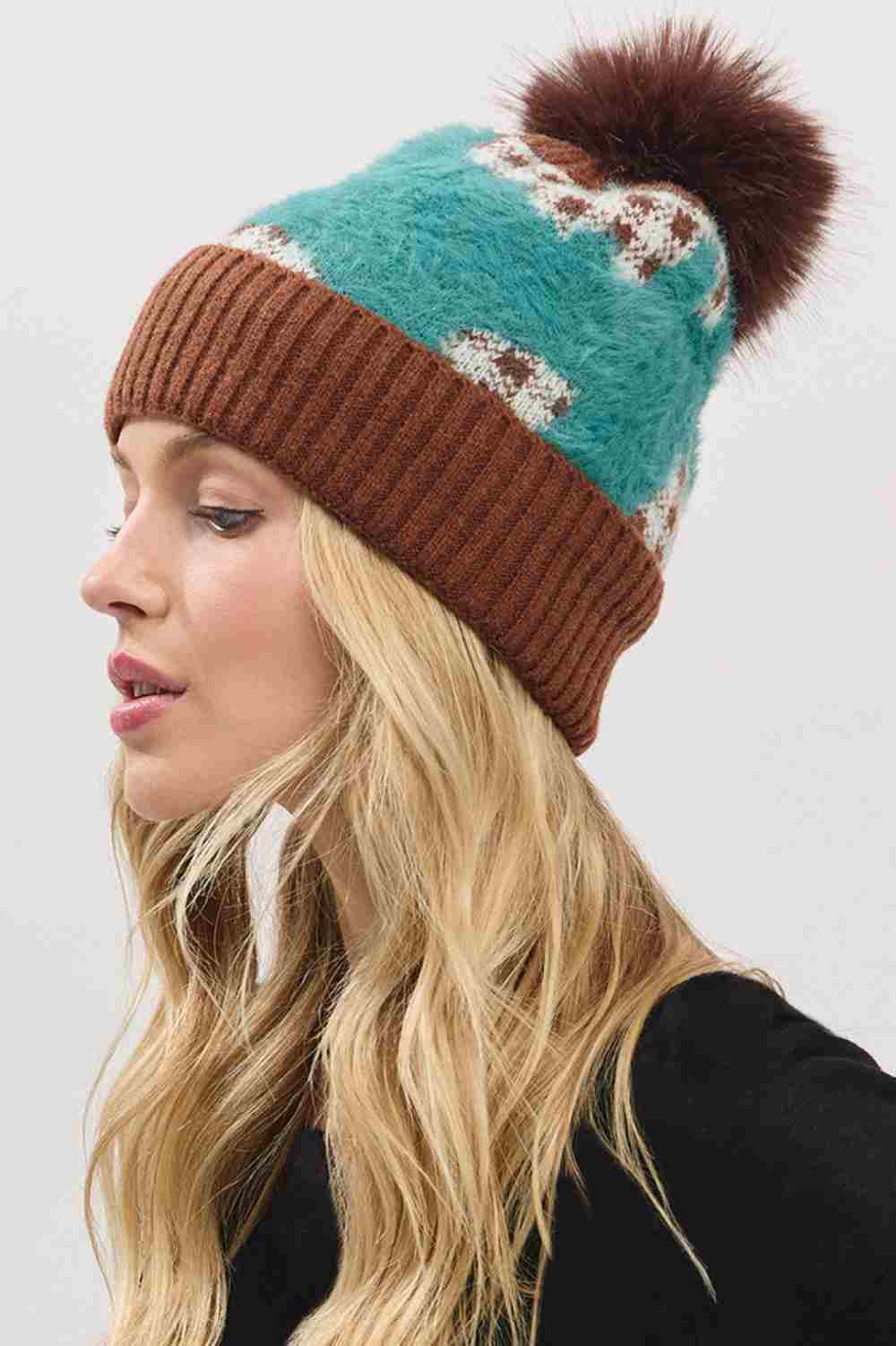 Teal Plaid Pattern Fur Mixed Fleeced Pom Beanie Hat blends cozy fleece with soft faux-fur accents and a classic plaid design for a warm, stylish winter look. Finished with a plush pom and comfortable stretch fit, it keeps you snug while adding seasonal charm to any cold-weather outfit.