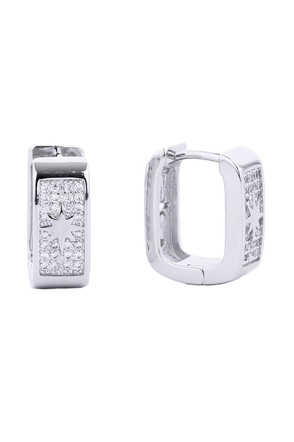 White Gold Elevate your everyday look with these stunning 14K Gold/White Dipped Huggie Hoop earrings. Crafted from quality brass and adorned with sparkling cubic zirconia pavé detailing, these petite hoops deliver maximum sparkle in a wearable 1.52cm diameter. Hypoallergenic design makes them perfect for sensitive ears, while lead and nickel compliance ensures safe, worry-free wear. A versatile essential that transitions seamlessly from day to night.