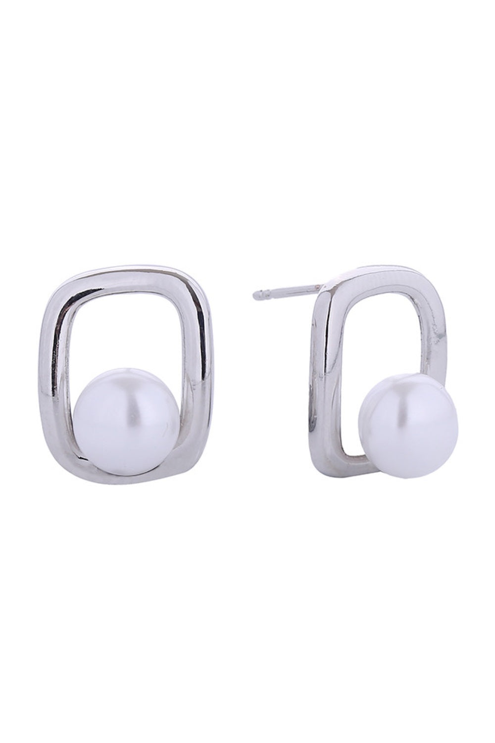 White Gold Timeless square pearl studs with a luxe finish. Choose between warm 14K gold or cool white gold dipping over a durable brass base. Each earring showcases a lustrous pearl in a sophisticated 1.6cm square setting. Hypoallergenic design ensures comfort for sensitive ears. Lead and nickel compliant.