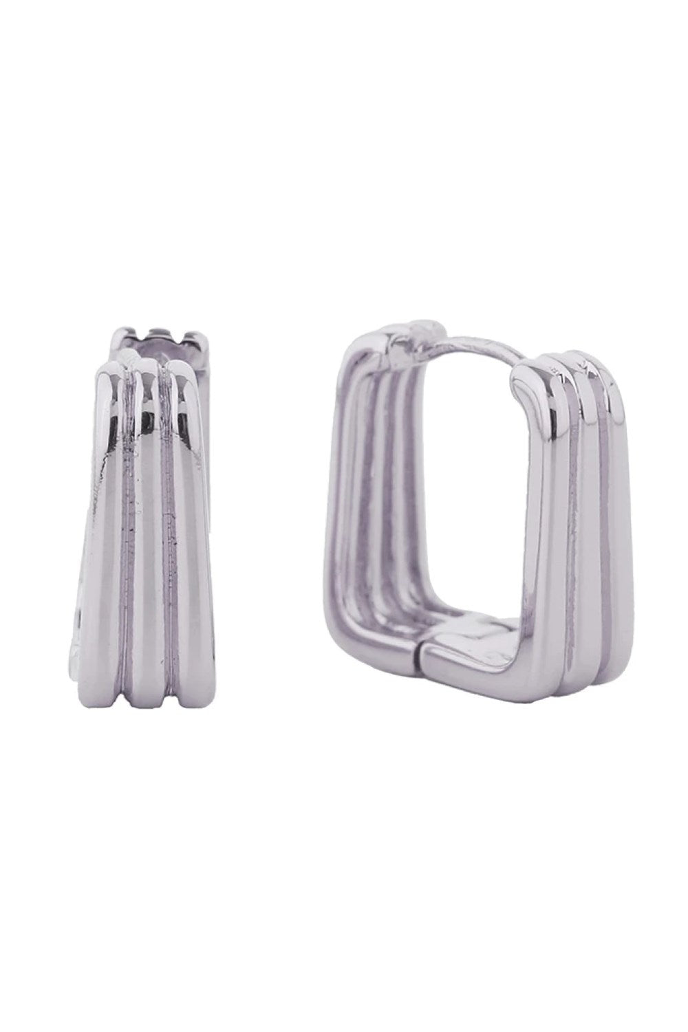 White Gold Elevate your everyday look with these stunning 14K Gold/White Gold Dipped Striped Square Huggie Earrings. Crafted from hypoallergenic brass, these petite beauties measure 1.7cm in diameter perfect for a subtle yet sophisticated statement. Designed with sensitive skin in mind, they're lead and nickel compliant, ensuring comfort all day long. The sleek striped square design adds modern elegance to any outfit, whether you're dressing up or keeping it casual.