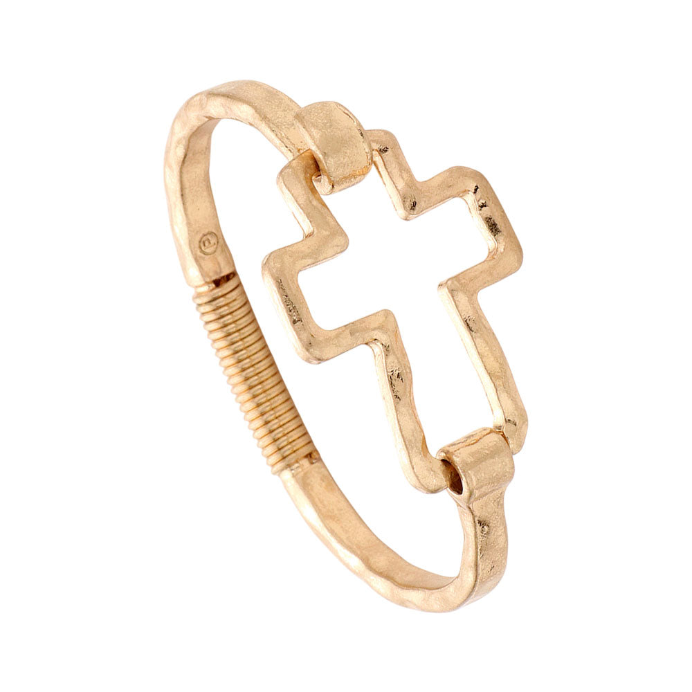 Worn-gold-Hammered Open Metal Cross Hook Bracelet. Get ready with these necklace, put on a pop of shine to complete your ensemble. Perfect for adding just the right amount of shimmer and a touch of class to special events, Wedding and Evening. Awesome gift for birthday, Anniversary, Valentine’s Day or any special occasion.