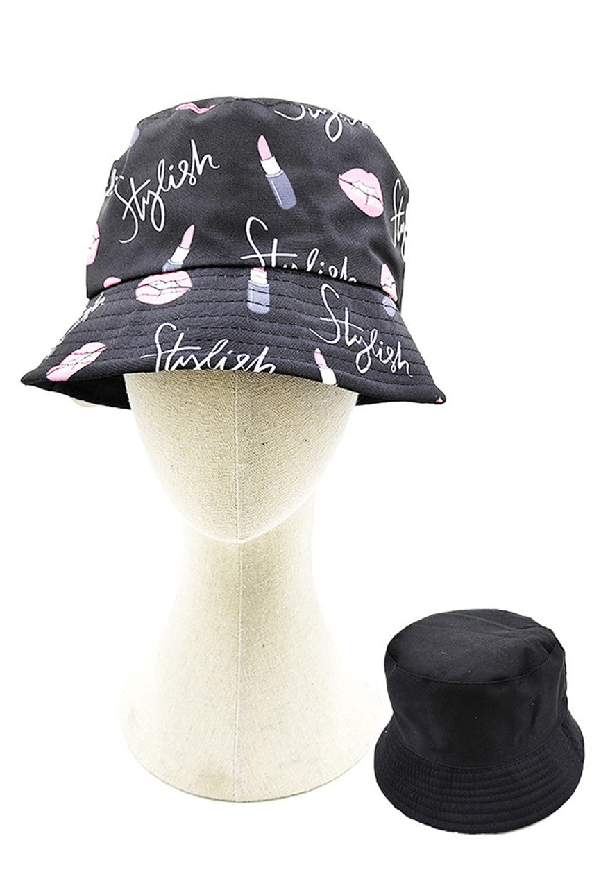 Black STYLISH Illustration Reversible Bucket Hat represents a technical achievement in dual-functionality design, featuring distinct illustration work on each side. The precision-engineered construction maintains structural consistency regardless of orientation, while specialized fabric treatment ensures color vibrancy and pattern definition through repeated wear cycles. The anatomically optimized fit accommodates various head shapes without compromising comfort or stability. The calculated brim dimensions