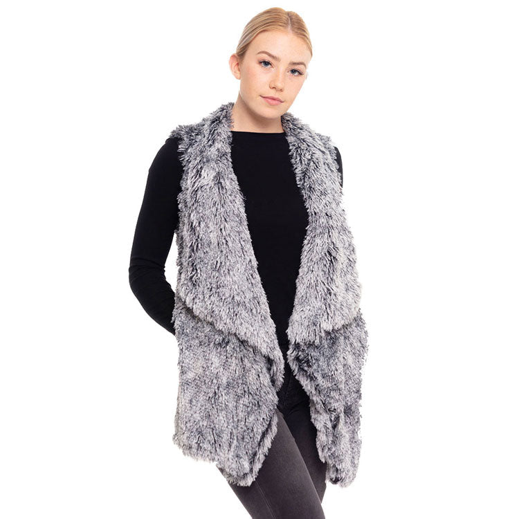 Black Solid Color Detailed Faux Fur Soft Furry Long Pocket Vest; the perfect accessory, luxurious, trendy, super soft chic capelet, keeps you warm and toasty. You can throw it on over so many pieces elevating any casual outfit! Perfect Gift for Wife, Mom, Birthday, Holiday, Christmas, Anniversary, Fun Night Out