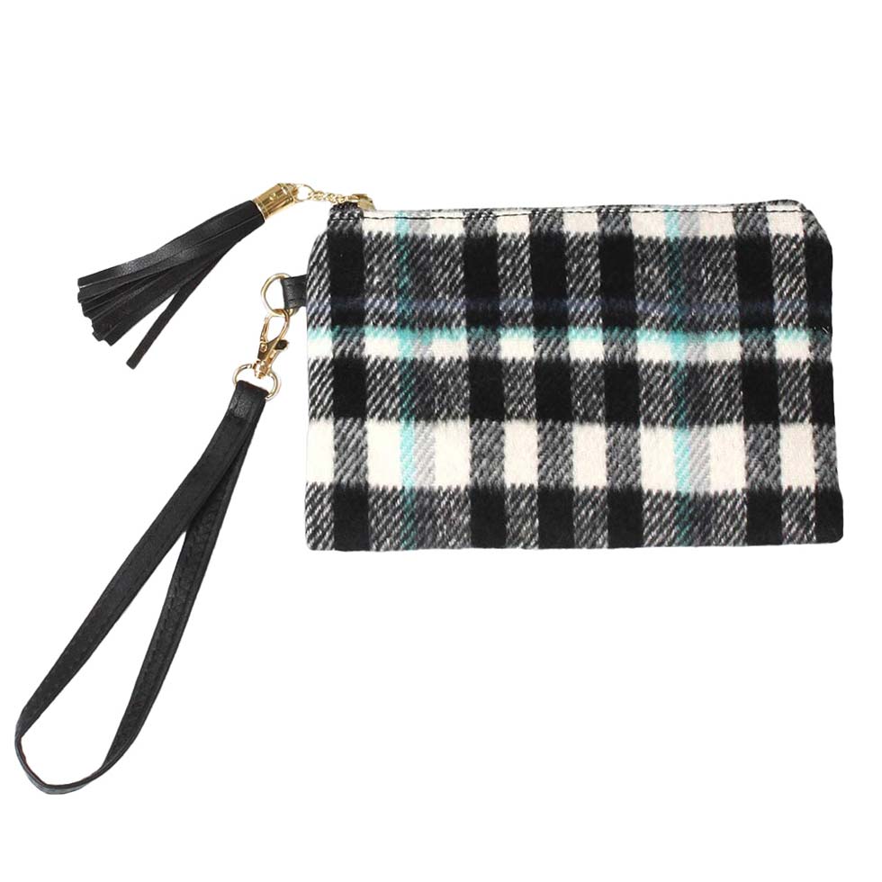 Black Plaid Check Wristlet Pouch Bag, looks like the ultimate fashionista while carrying this trendy bag! Enhance your confidence and make your perfect choice from different and beautiful colors. It's a beautiful gift and necessary accessory for your friends, family, and yourself. Keep your necessary things without any hassle and go comfortably!