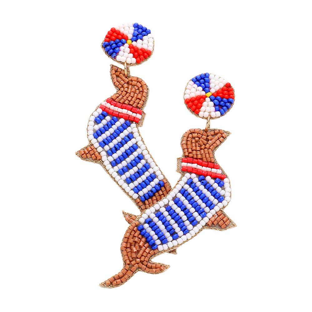 Blue Felt Back American USA Flag Seed Beaded Seal Dangle Earrings, American USA flag seed beaded earrings are fun handcrafted jewelry that fits your lifestyle, adding a pop of pretty color. Show your love for Your country with these sweet patriotic seed-beaded earrings. Red, white, and blue are used for a trendy fireworks flare.