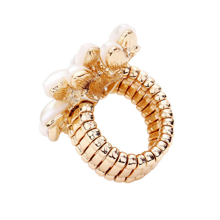 Cream Gold Pearl Cluster Stretch Ring. Beautifully crafted design adds a gorgeous glow to any outfit. Jewelry that fits your lifestyle! Perfect Birthday Gift, Anniversary Gift, Mother's Day Gift, Anniversary Gift, Valentine's Gift, Graduation Gift, Prom Jewelry, Just Because Gift, Thank you Gift.