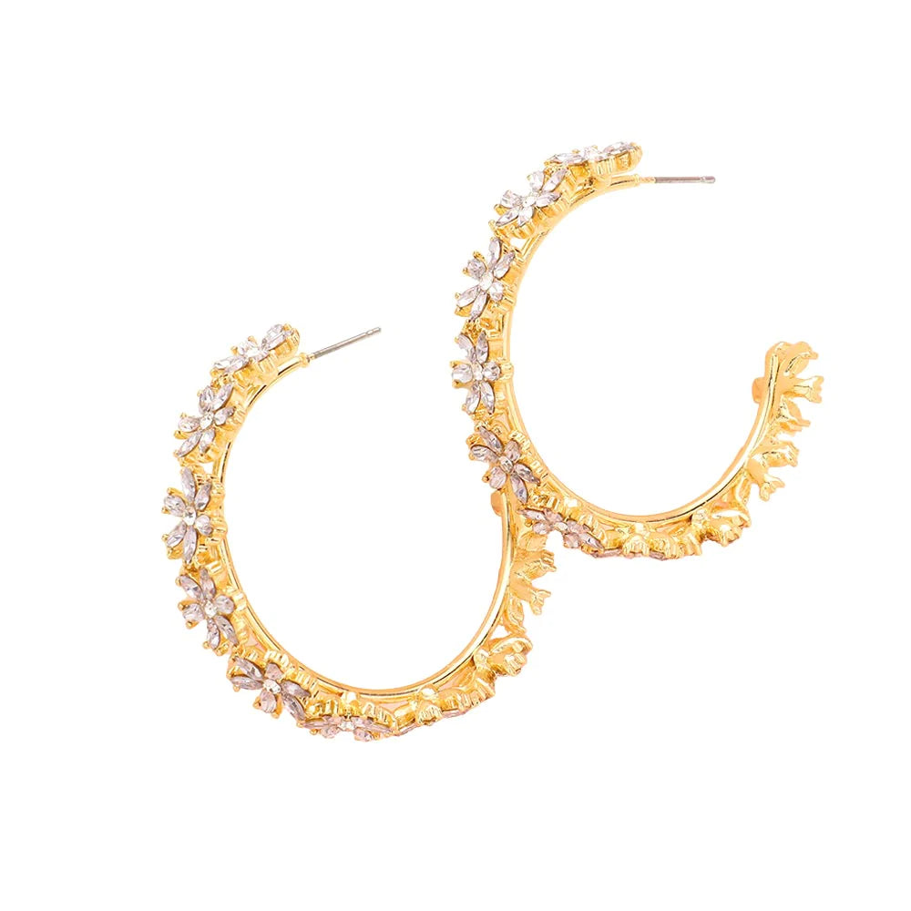 Gold Flower Cluster Hoop Earrings, are beautifully handcrafted jewelry that fits your lifestyle with a gorgeous glow adding a pop of pretty color. Turn your ears into a chic fashion statement with these flower & leaf-themed Earrings! These adorable cluster details hoop earrings are bound to cause a smile. The uniquely designed earrings with various colors are suitable as gifts for wife, girlfriend, lovers, friends, and mother.