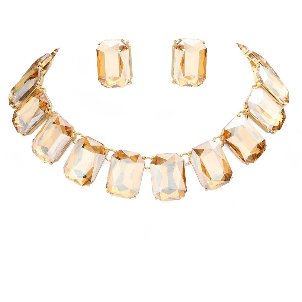 Light Col Topaz Emerald Cut Stone Link Evening Necklace, This gorgeous necklace jewelry set will show your class on any special occasion. The elegance of these stones goes unmatched, great for wearing at a party! stunning jewelry set will sparkle all night long making you shine like a diamond on special occasions. Perfect jewelry to enhance your look and for wearing at parties, weddings, date nights, or any special event.