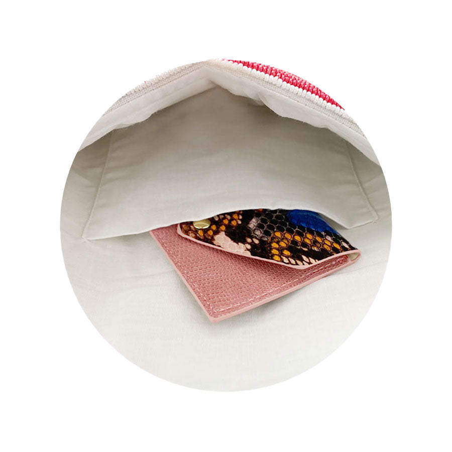 Neutral American USA Flag Seed Bead Crossbody Clutch Bag, Seed Bead Crossbody Clutch Bag add a statement to your outfit with this beautiful accessory. perfect for money, credit cards, keys or coins and many more things, light and gorgeous. perfectly lightweight to carry around all day. Look like the ultimate fashionista carrying this trendy Crossbody Bag!