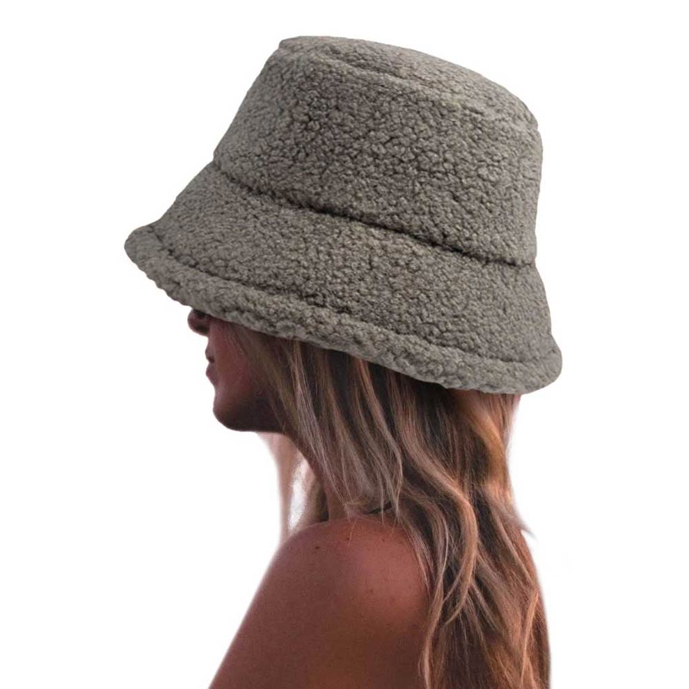 Rust Fluffy Bucket Hat, Show your excellent choice with this chic Faux Fur Bucket Hat. This fluffy bucket hat is nicely designed and a great addition to your attire. Have fun and look Stylish anywhere outdoors. Great for covering up when you are having a bad hair day. Perfect for protecting you from the wind, snow, beach, pool, camping, or any outdoor activities in cold weather. Amps up your outlook with confidence with this trendy bucket hat.