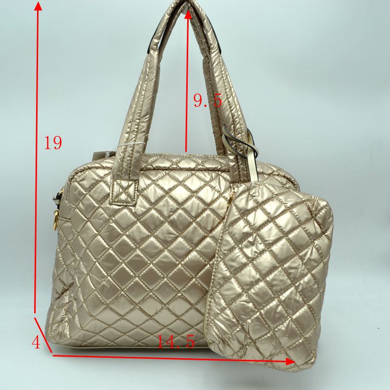 2-in-1 Large Quilted Tote Bag with Pouch - Tote Bag