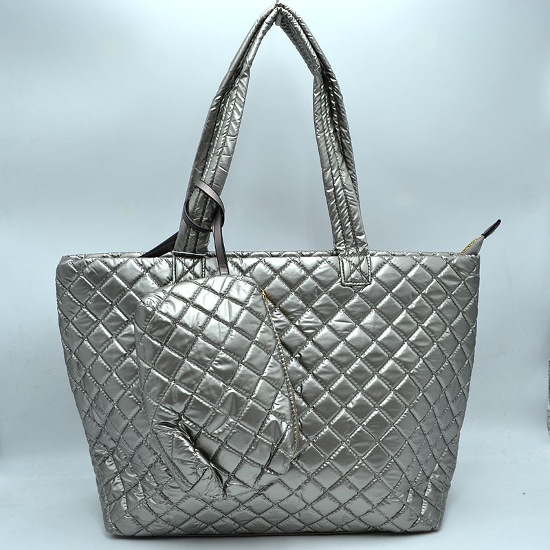2-in-1 Large Quilted Zipper Tote with Pouch - Tote Bag