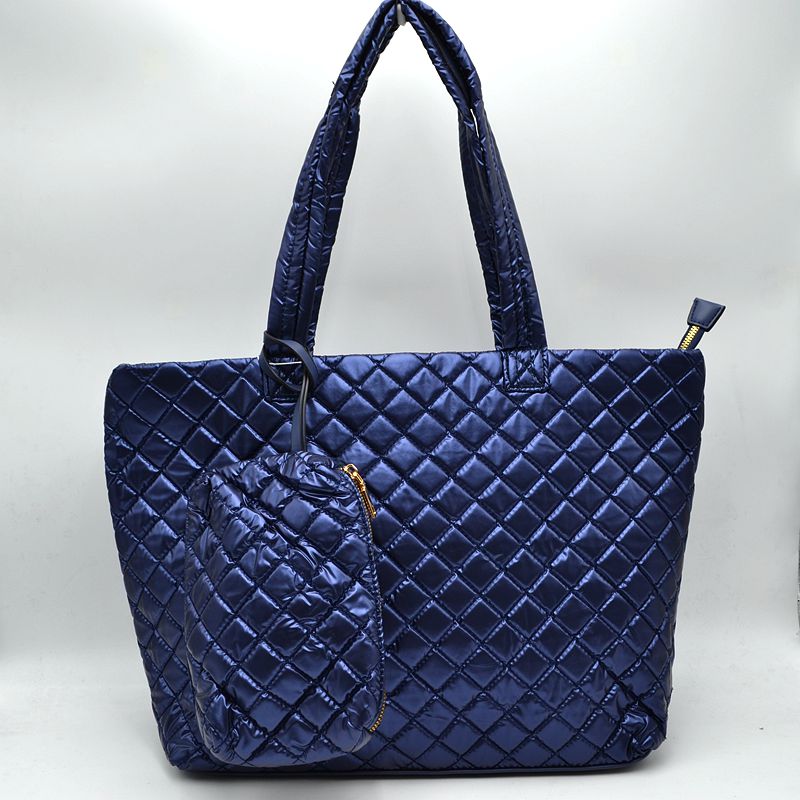 2-in-1 Large Quilted Zipper Tote with Pouch - Tote Bag