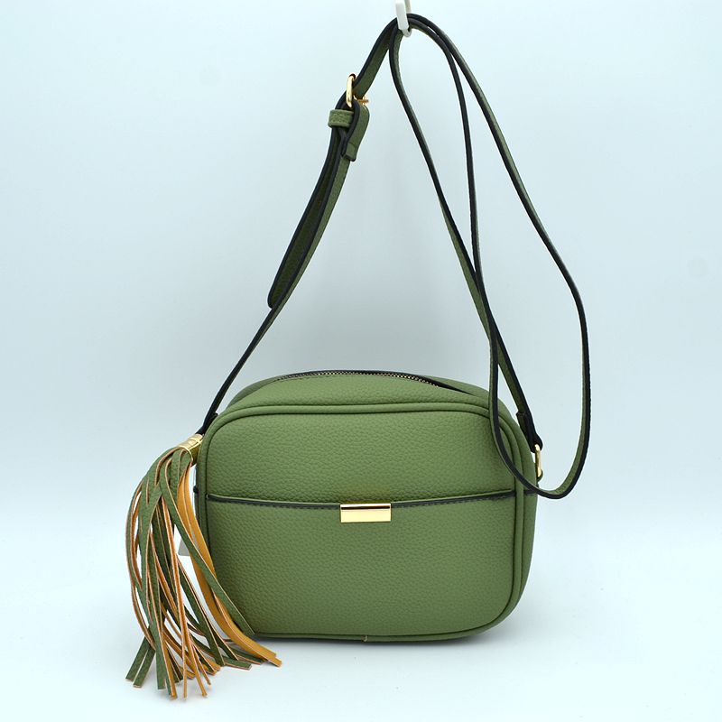 Pebbled Camera Crossbody Bag with Large Statement Tassel Accent - Green - Crossbody Bags