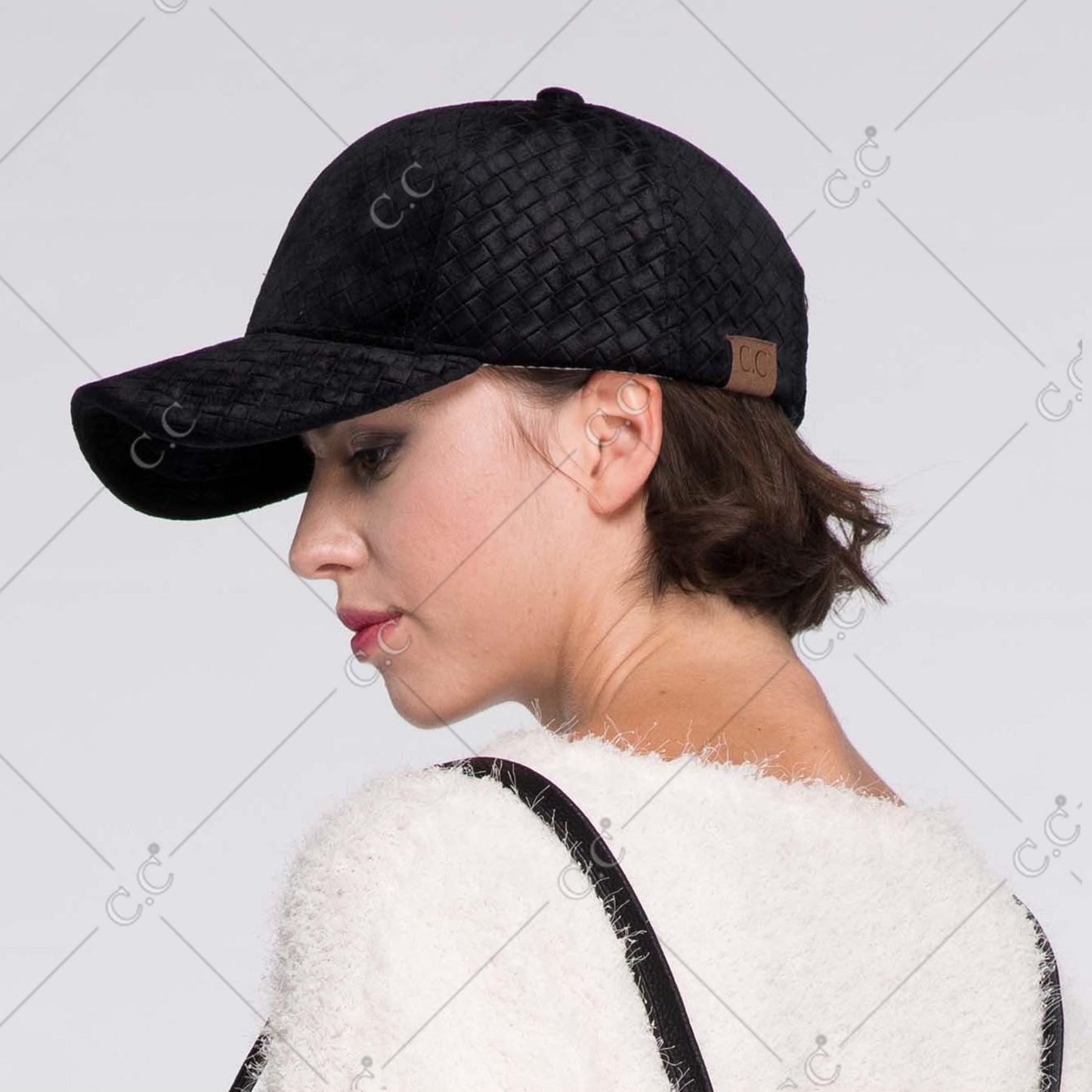 C.C Cross Stripes Pattern Velvet Baseball Cap