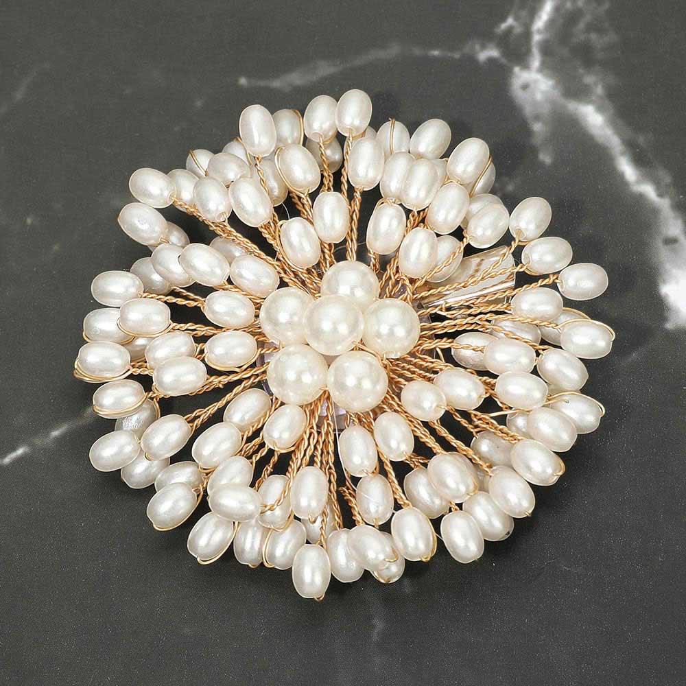 Madeline Love Cream, Gold Pearl Floral Pin Brooch Alligator Snap Hair Clip