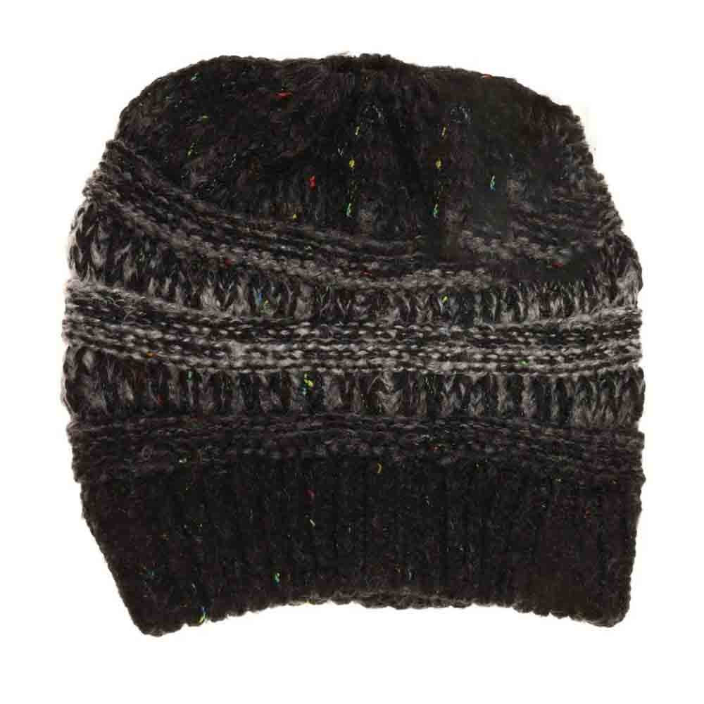 Black Flecked Ombre CC Beanie Tail offers expert craftsmanship with its soft, flecked yarn that creates a subtle ombre effect. Designed to comfortably fit all head sizes, this beanie tail provides warmth while allowing the perfect ponytail or bun to peek through, combining practicality with style. Ideal for cooler days, it’s a functional accessory that seamlessly blends comfort with a modern, casual look. 