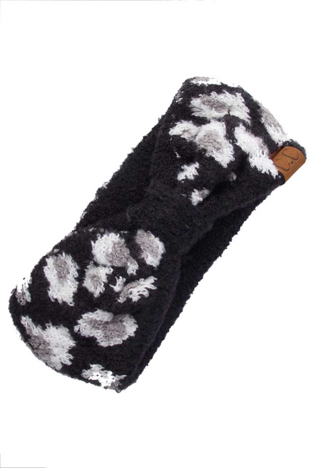 Black Elevate your everyday style with the C.C Leopard Jacquard Knit Headwrap. Crafted from 100% acrylic, this versatile headwrap features a striking leopard jacquard pattern that adds dimension and visual interest. One size fits most, making it the perfect accessory for any occasion—whether you're running errands, hitting the gym, or making a fashion statement. Made in China with quality craftsmanship you can trust. Comfortable, durable, and effortlessly chic.