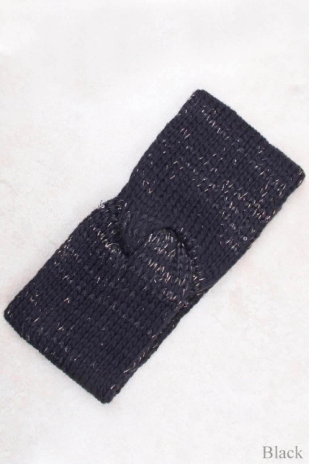 Black Elevate your winter style with this charming two-color knit paired with a sparkling spangle headband. The soft, cozy knit features a classic color-block design, while the embellished headband adds a touch of glamour and personality. Perfect for staying warm without sacrificing style, this coordinated set brings effortless sophistication to any cold-weather look. Whether you're heading out for a casual day or a special occasion, this combination delivers comfort and eye-catching appeal.