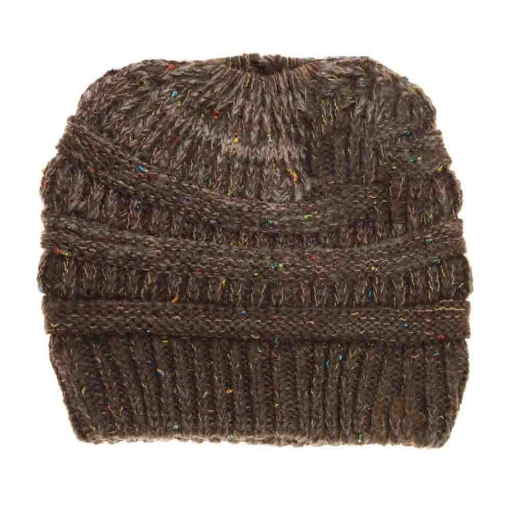 Brown Flecked Ombre CC Beanie Tail offers expert craftsmanship with its soft, flecked yarn that creates a subtle ombre effect. Designed to comfortably fit all head sizes, this beanie tail provides warmth while allowing the perfect ponytail or bun to peek through, combining practicality with style. Ideal for cooler days, it’s a functional accessory that seamlessly blends comfort with a modern, casual look. 