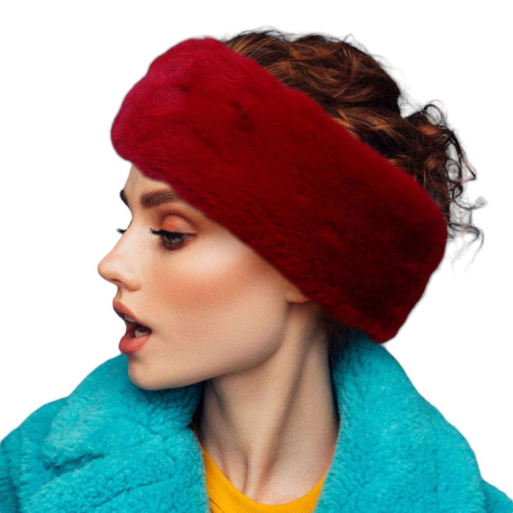 Burgundy Faux Fur Earmuff Headband, keeps your ears comfortably warm. The solid construction features luxurious faux fur for an elegant, yet practical look. Stay cozy and stylish during the coldest days of the year. Perfect winter gift for people you care about. 