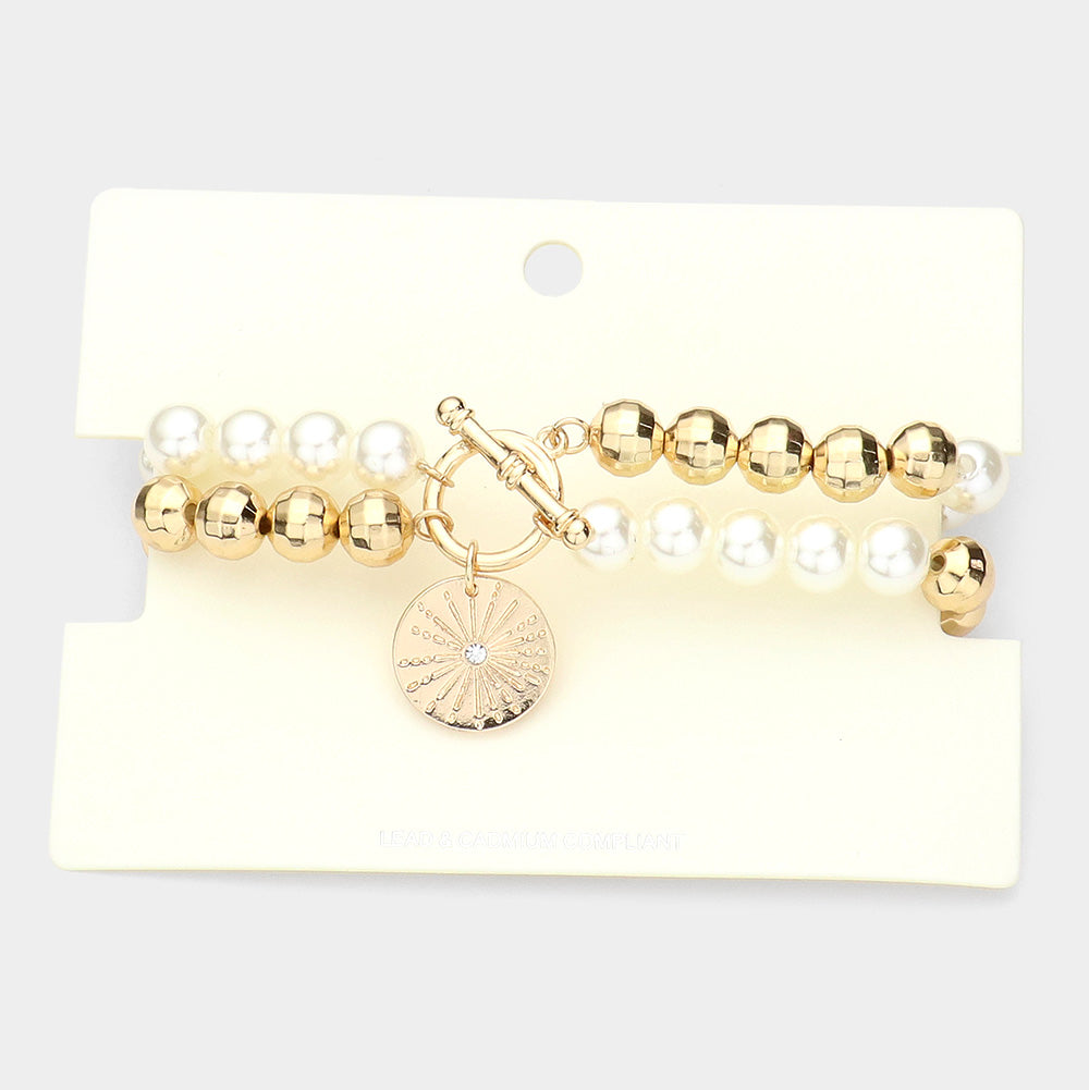 Madeline Love Cream, Gold Stone Centered Metal Disc Charm Pearl Stretch Bracelet