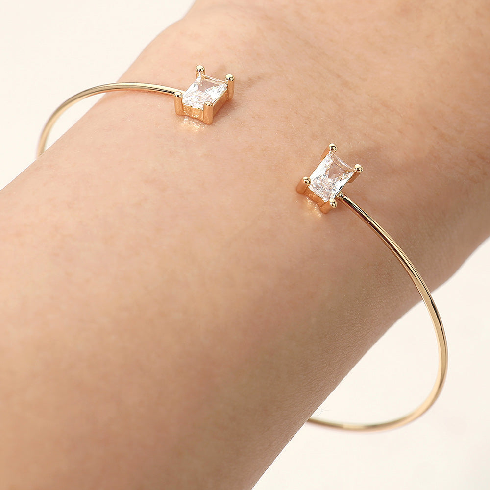 Madeline Love Gold SECRET BOX_Minimal Rectangular Stone Cluster Tip Cuff Bracelet - Hair Accessories