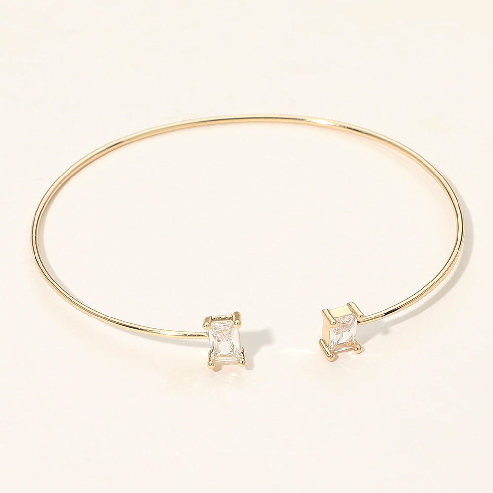 Madeline Love Gold SECRET BOX_Minimal Rectangular Stone Cluster Tip Cuff Bracelet - Hair Accessories - desc