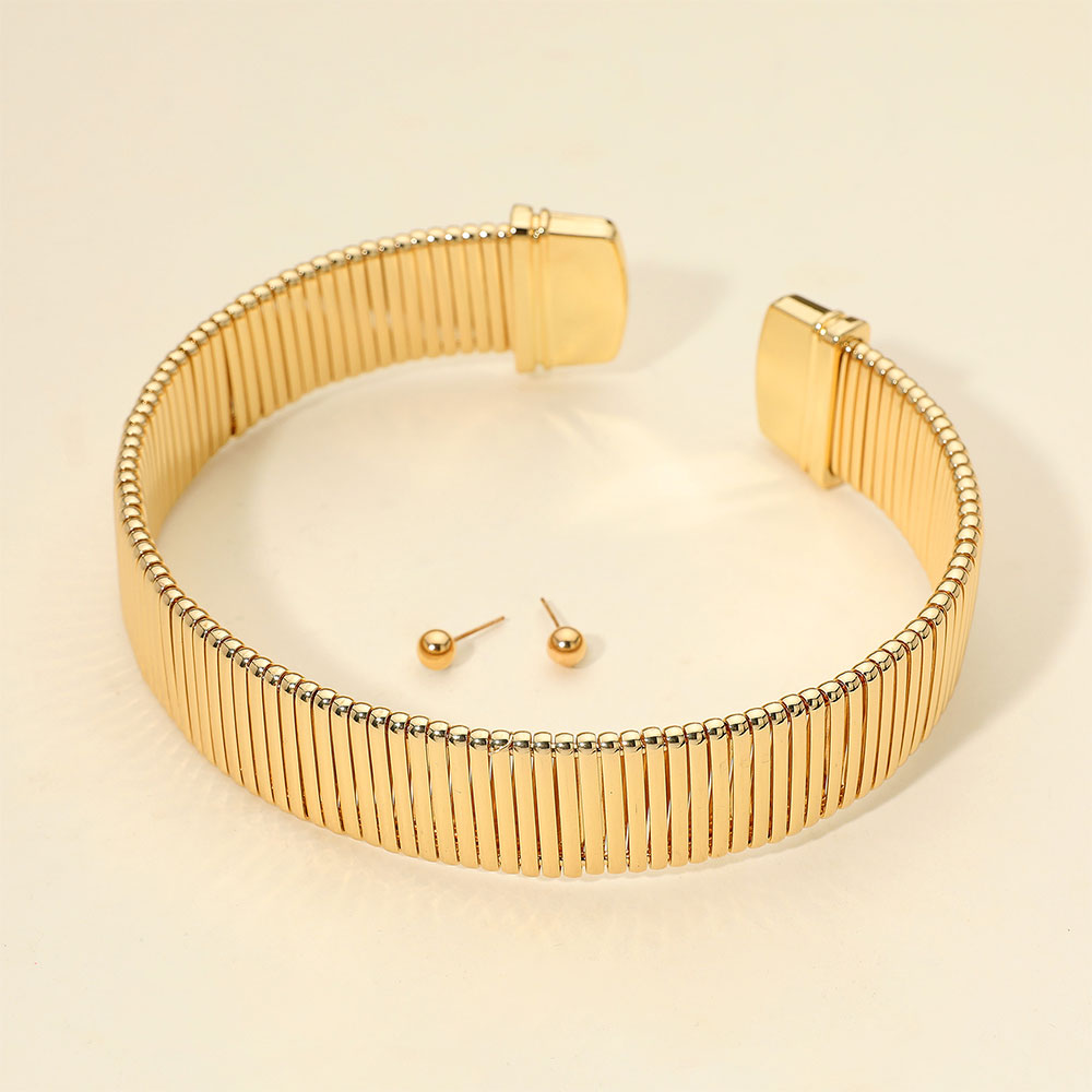 Madeline Love Gold Wide Metal Ribbed Choker Necklace - Necklaces