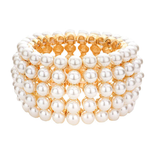 Cream Pearl Stretch Bracelet featuring a gorgeous cluster of pearls, this bracelet is the perfect touch of glamour for any outfit. We guarantee you'll be stunning! Perfect Birthday Gift, Anniversary Gift, Christmas Gift, Mother's Day Gift, or Graduation Gift. Regalo de: Navidad, Cumpleanos, Aniversario