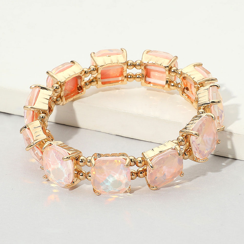 Opal, Pink