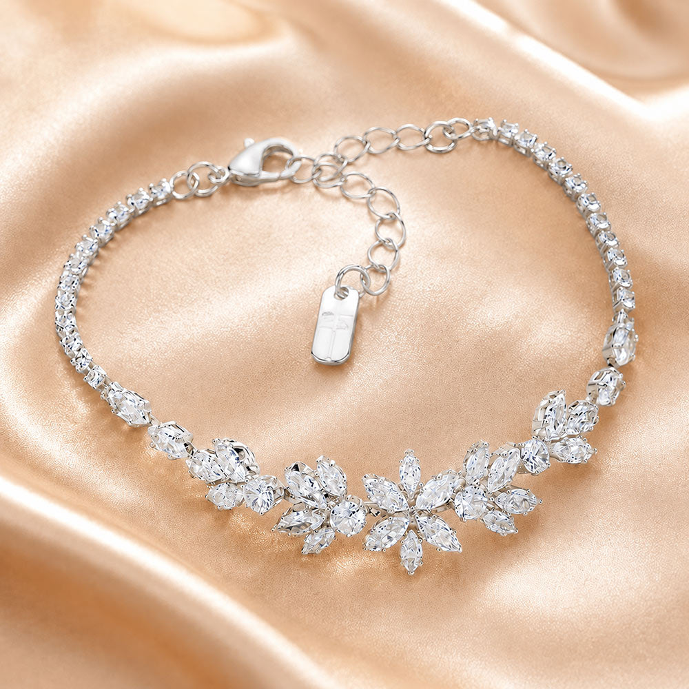 Madeline Love Clear, Silver