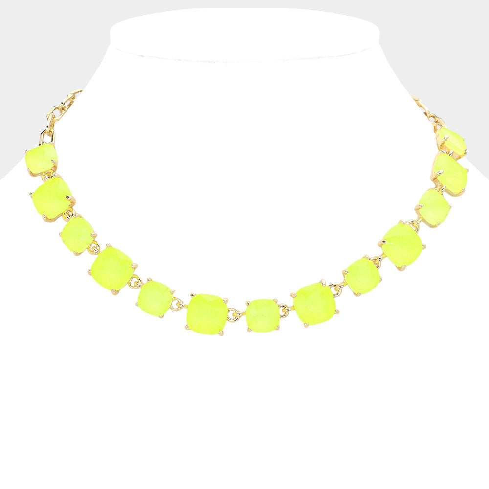 Neon, Yellow