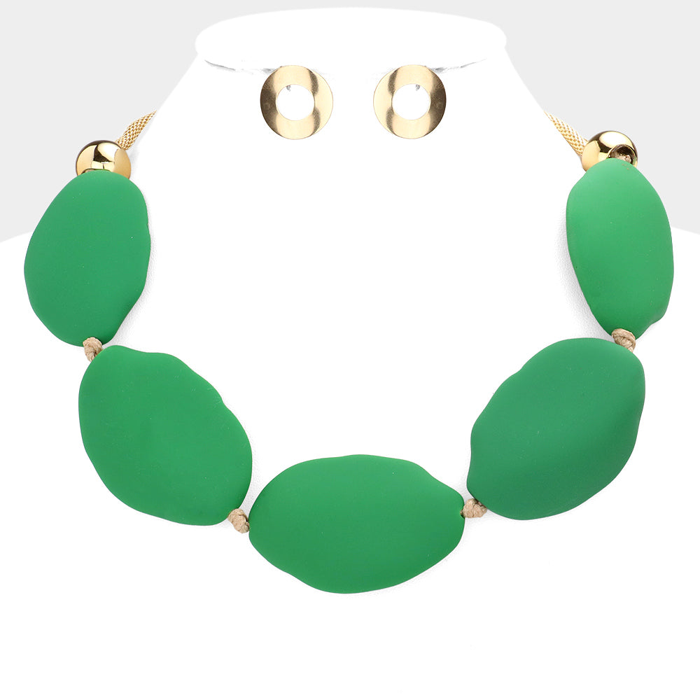 Madeline Love Green Irregular Colored Oval Collar Necklace - Necklaces