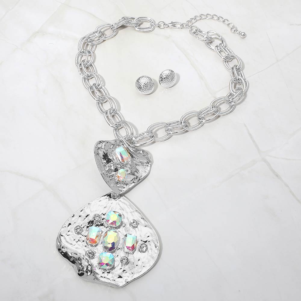 Madeline Love AB, Silver Bold Stone Embellished Abstract Pendant Chunky Chain Statement Necklace - Necklaces - desc