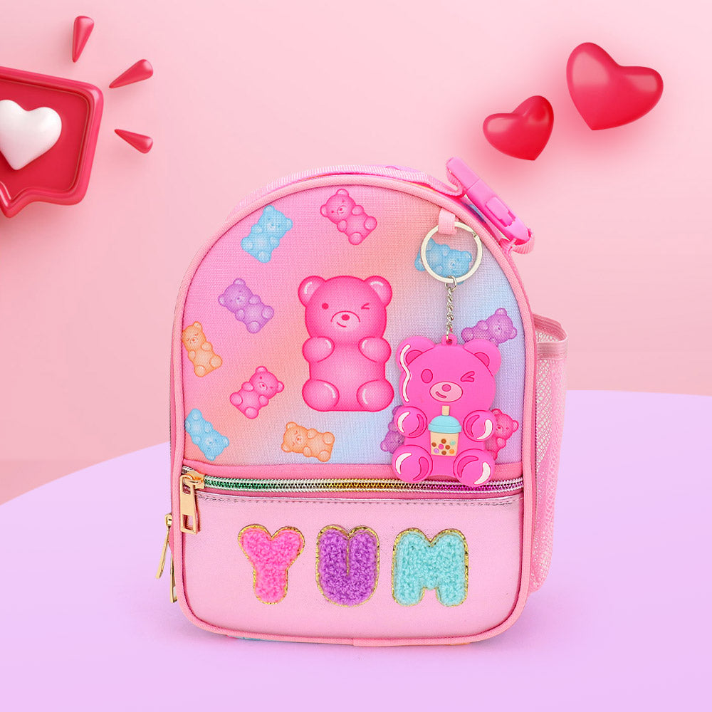 Madeline Love Pink HOT FOCUS - Kids Stylish Insulated Water Repellent Lunch Bag with Fun Keychain - Bags & Wallets