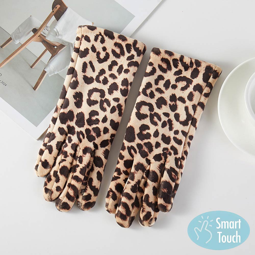 Brown, Leopard, Light Fashion-forward winter gloves featuring a bold leopard pattern and smart touch functionality for everyday convenience. Designed for cold-weather styling, these gloves offer a sleek fit ideal for daily wear, gifting, or boutique displays while balancing comfort, practicality, and trend-driven appeal.
