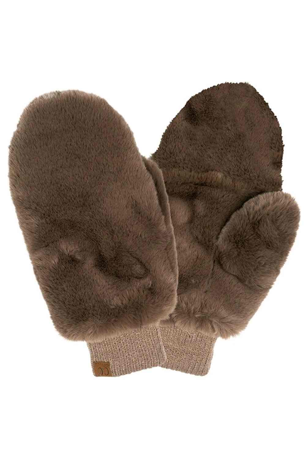 Chocolate CC Faux Fur Mittens With Shepherd Lining,&nbsp;are a smart, eye-catching, and attractive addition to your outfit. These trendy gloves keep you absolutely warm and toasty in the winter and cold weather outside. Accessorize the fun way with these gloves.&nbsp;It's the autumnal touch you need to finish your outfit in style. A pair of these gloves will be a nice gift for your family, friends, anyone you love, and even yourself.