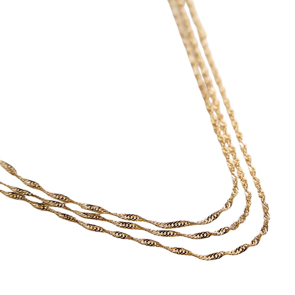 Elegant twisted chain necklace designed with a slim, lightweight silhouette for effortless daily wear. Ideal for layering with other necklaces or wearing alone for subtle shine. A versatile accessory that complements casual outfits, work looks, and minimalist jewelry styling.
